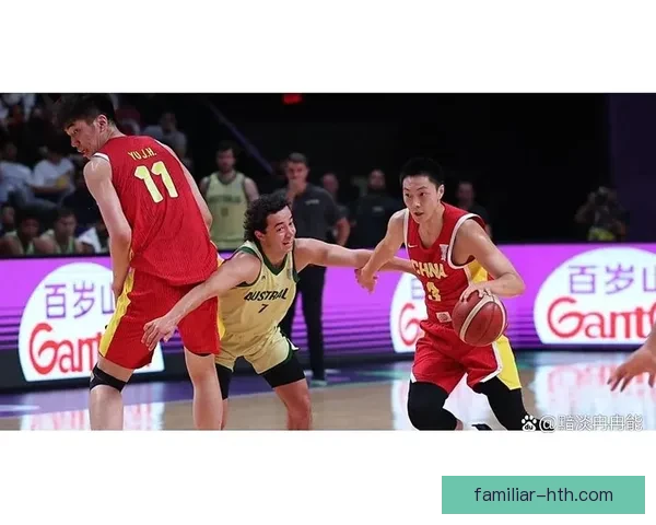 中国男篮力克澳大利亚晋级世界杯四强 揭示新一代球员崭露头角 中国男篮力克澳大利亚晋级世界杯四强 揭示新一代球员崭露头角