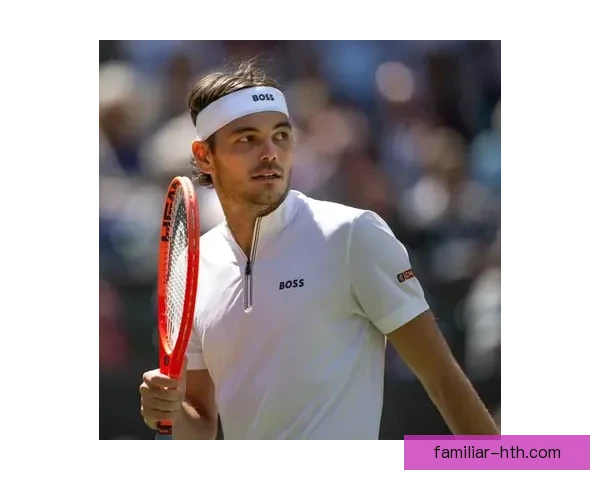 中国网球选手在温网大放异彩 打破历史纪录勇闯四强创佳绩